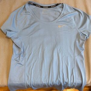 Nike Women's Sky Blue Short Sleeve Tee